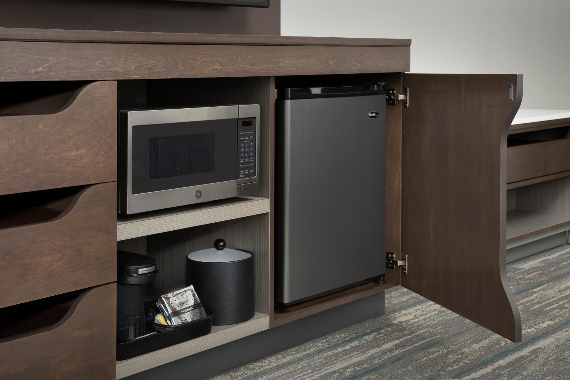 Hampton Inn & Suites Charlotte Airport Lake Pointe Bagian luar foto