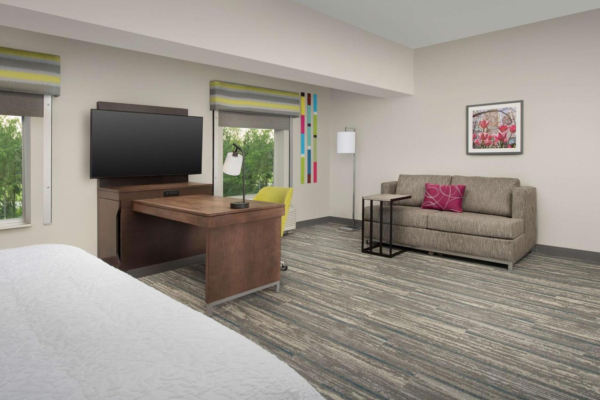 Hampton Inn & Suites Charlotte Airport Lake Pointe Bagian luar foto